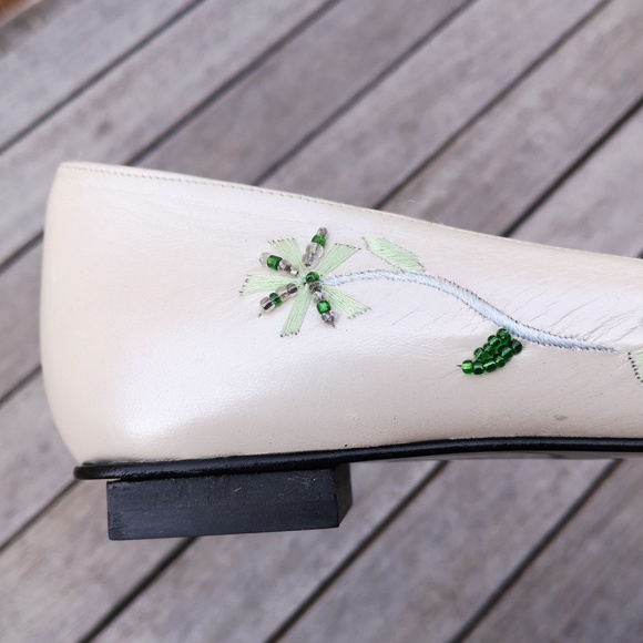 Ramon Tenza flowered low-heeled pumps - Picture 6 of 16